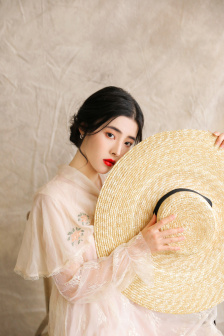 美女食神国语