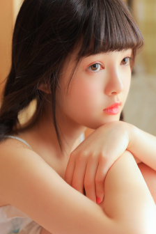 美女热舞